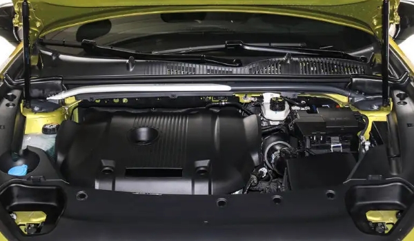 領(lǐng)克03油耗高嗎，綜合百公里油耗6-7L左右