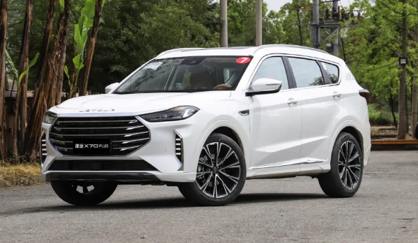 奇瑞捷途x70plus報(bào)價(jià)及圖片，在售2021款報(bào)價(jià)7萬起