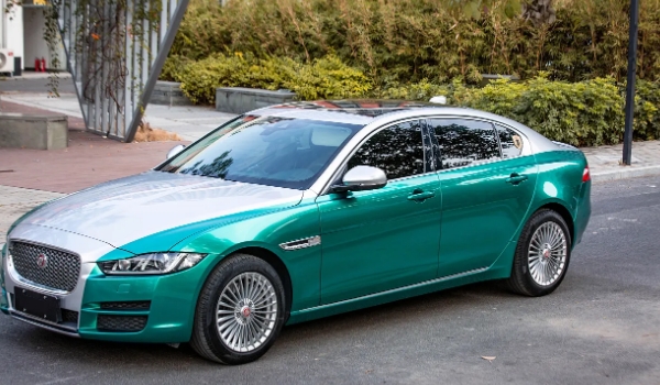 汽車改色貼膜需要辦理什么手續(xù)，改色面積超過(guò)30%需要去報(bào)備