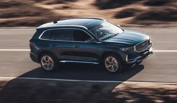 吉利星越l尊貴版落地價(jià) 全款購(gòu)買(mǎi)落地價(jià)格16.96萬(wàn)元（緊湊型suv）