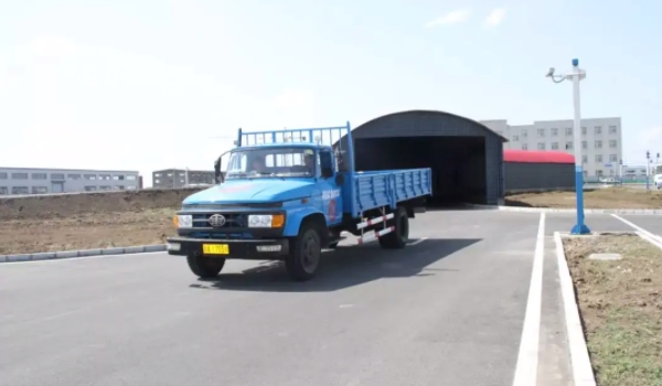 科目二考哪些項(xiàng)目 不同證件類型有不同的考試項(xiàng)目（共有5次考試機(jī)會）