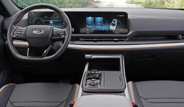 福特領(lǐng)睿2022款報(bào)價(jià)及圖片 2022款領(lǐng)睿新車13萬(wàn)一輛(分期首付4萬(wàn))