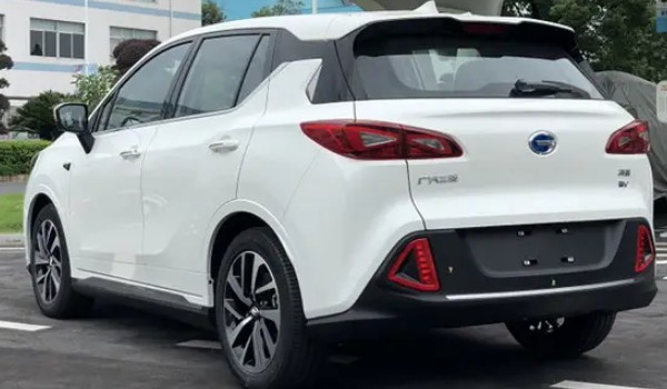 傳祺新能源有哪些什么價(jià)格，三款新能源車型(祺智ev售價(jià)12萬)