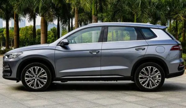 比亞迪宋油電混合分期購(gòu)車多少錢 分期首付4萬(wàn)(36期月供2901元)