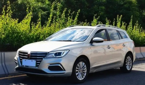 純電動(dòng)汽車排名及價(jià)格一覽 榮威ei5售價(jià)14萬(wàn)(續(xù)航可達(dá)501km)