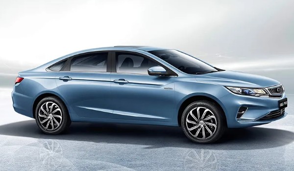 吉利帝豪4代2022款自動(dòng)擋價(jià)格 帝豪自動(dòng)擋售價(jià)7萬一輛(二手價(jià)3萬)