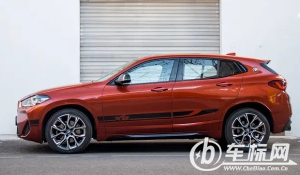 寶馬x2價(jià)格及圖片 2022款寶馬x2售價(jià)22萬(落地25萬)