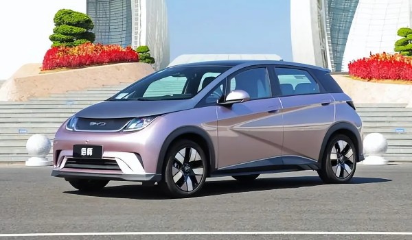 比亞迪海豚分期付款首付多少 分期首付3萬(新車售價(jià)10萬)