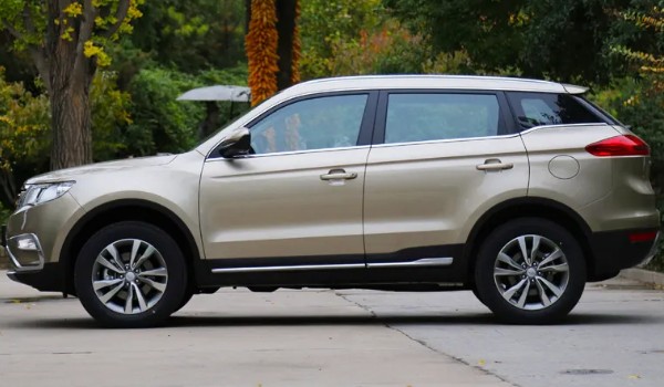 吉利博越l怎么樣值得買嗎 百公里油耗實測7.6L(馬力可達218匹)