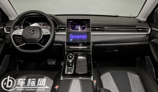 思皓愛(ài)跑價(jià)格是多少 2022款思皓愛(ài)跑售價(jià)13萬(wàn)(落地14萬(wàn))