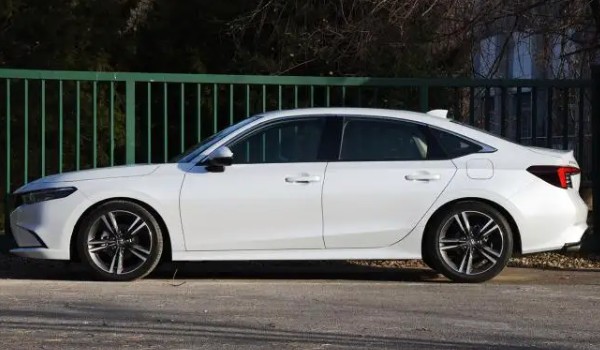 本田型格分期首付多少錢 分期首付3萬(wàn)(36期月供2443元)