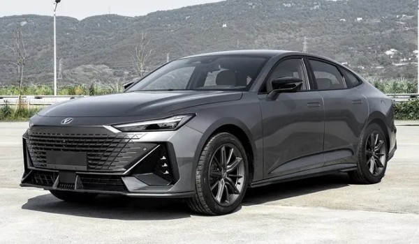 長(zhǎng)安uni-v首付最低多少 首付最低花費(fèi)3萬(wàn)元(36期月供2276元)