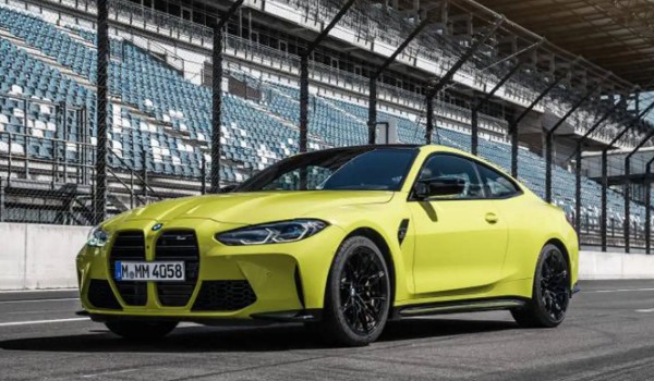 寶馬m3分期首付多少錢 分期首付25萬(wàn)(36期月供18057元)