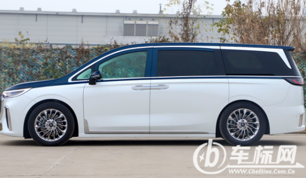 嵐圖夢(mèng)想家分期首付多少錢(qián) 分期首付11萬(wàn)(36期月供7731元)