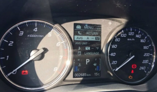 avg汽車儀表盤什么意思 平均值的數據（有效了解車輛行駛情況）