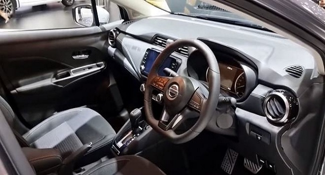 2021款天籟落地多少錢，26.89萬元比新款車型貴一點