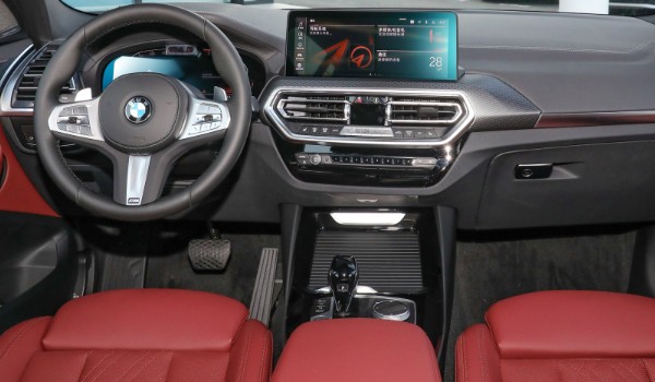 寶馬x3油耗多少真實油耗 油耗實測11.1L(一公里消耗9毛錢)