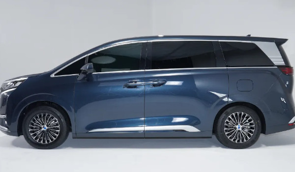 騰勢d9發(fā)動機怎么樣 輸出馬力可達139匹(搭載1.5T混動系統(tǒng))