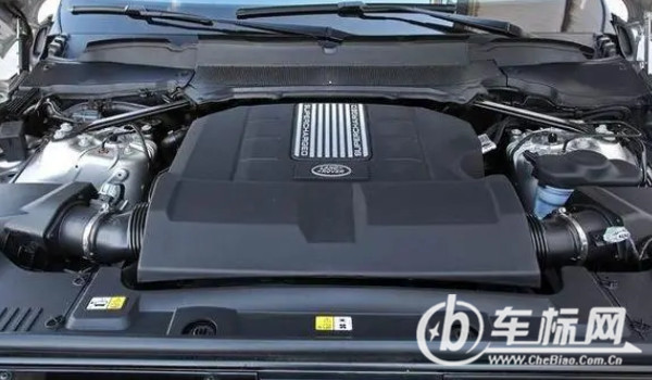 路虎攬勝的動(dòng)力怎么樣 輸出馬力可達(dá)530匹(采用兩大發(fā)動(dòng)機(jī))