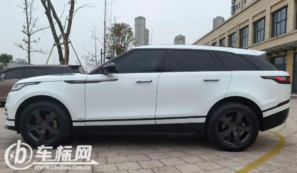 攬勝星脈分期要多少錢 分期首付15萬(wàn)(36期月供10451元)