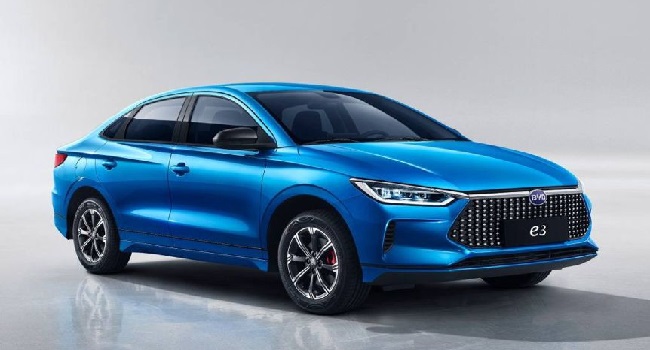 比亞迪e3純電動車價格，補貼后售價14.98萬續(xù)航401公里