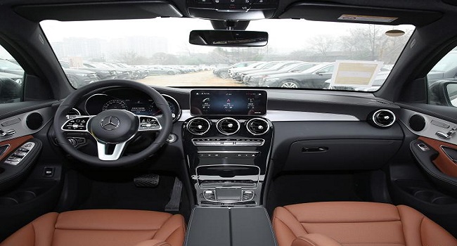 奔馳glc轎跑suv2023款上市時(shí)間，明年4月新車提回家