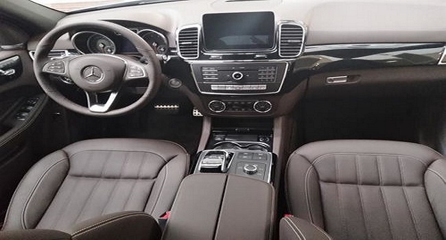 奔馳gle400最新價格2022款，69.98-87.06萬掩飾不住的奢華質(zhì)感