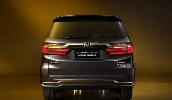 艾力紳油耗實(shí)際多少 百公里油耗實(shí)測(cè)6.6L(油耗一公里5毛錢)