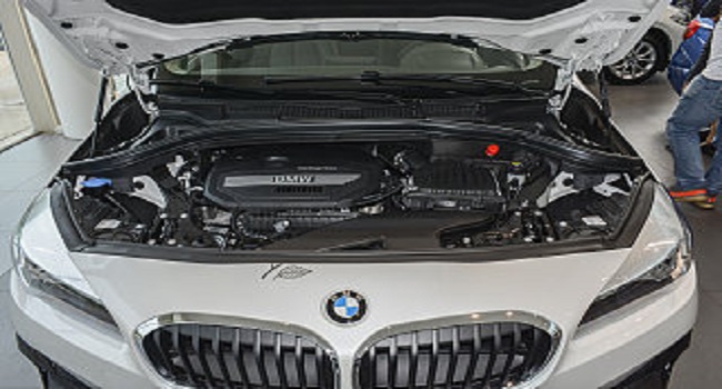 寶馬旅行車2系七座版價格，14.72萬元的親民價格你還等什么