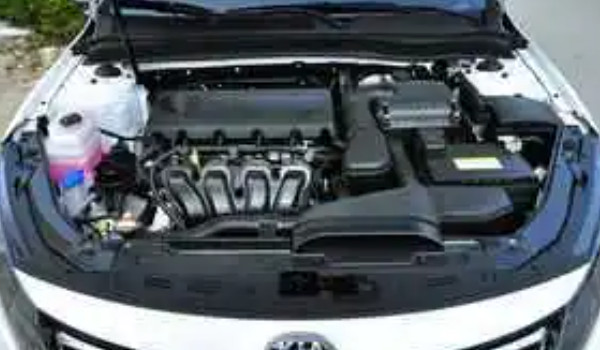 起亞k5發(fā)動(dòng)機(jī)怎么樣啊 輸出馬力可達(dá)240匹(搭載兩款發(fā)動(dòng)機(jī))