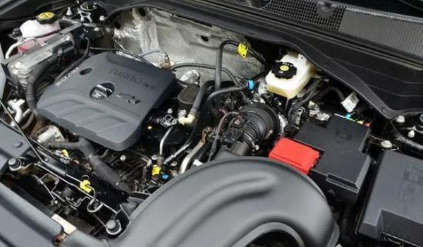 雪佛蘭創(chuàng)界怎么樣值得購買嗎 油耗實測7.9L(輸出馬力可達(dá)165匹)