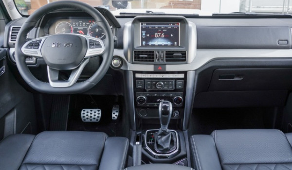 北京bj80百公里油耗 油耗實(shí)測14.3L(油耗一公里1.2元)