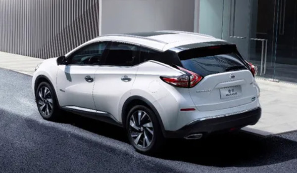 日產(chǎn)樓蘭油耗實(shí)際多少 油耗實(shí)測(cè)9.5L(油耗一公里8毛錢(qián))