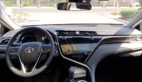 豐田凱美瑞車價格多少 2022款凱美瑞售價16萬(落地價19萬)