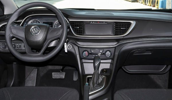 別克英朗怎么樣值得買(mǎi)嗎 油耗實(shí)測(cè)7.7L(輸出馬力可達(dá)163匹)