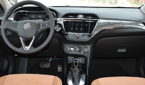 別克凱越油耗多少真實(shí)油耗 百公里油耗6.3L(油耗一公里4毛錢(qián))