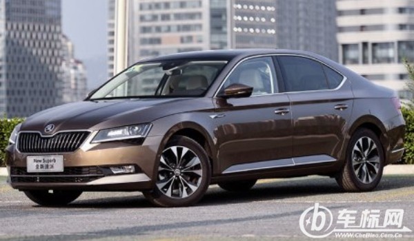 斯柯達(dá)速派怎么樣值得買嗎 油耗實(shí)測(cè)7.4L(輸出馬力可達(dá)186匹)