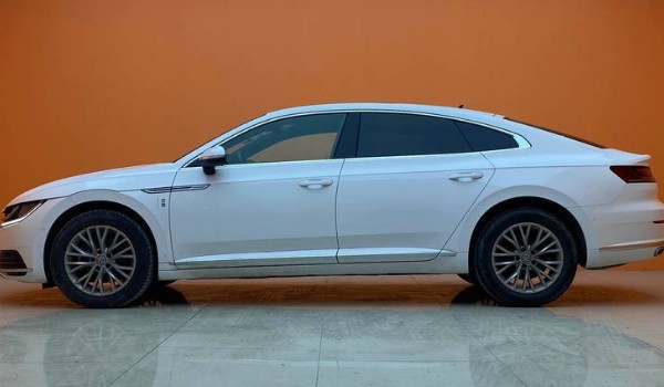 大眾cc分期首付多少錢 分期首付6萬(wàn)(36期月供4784元)