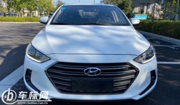 現代領動二手車多少錢 二手領動售價5萬(表顯里程6.85萬公里)