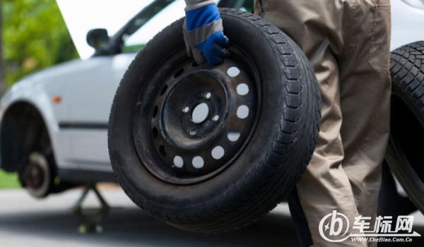 輪胎哪里買(mǎi) 輪胎在汽配城/4S店/輪胎專(zhuān)營(yíng)店