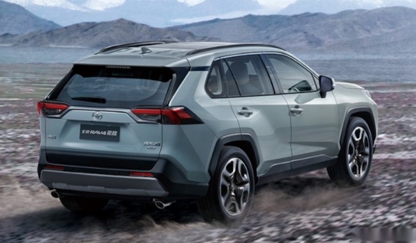 豐田榮放分期首付多少錢 分期首付4萬(wàn)(36期月供3194元)