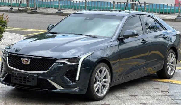 凱迪拉克ct4 2023款價(jià)格 2023款ct4售價(jià)17萬(wàn)(二手價(jià)12萬(wàn))