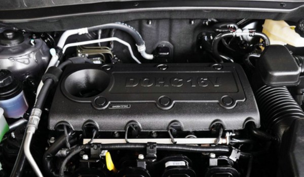 捷達(dá)vs7和現(xiàn)代ix35哪個好 捷達(dá)vs7車長4.6米(現(xiàn)代ix35動力強(qiáng))