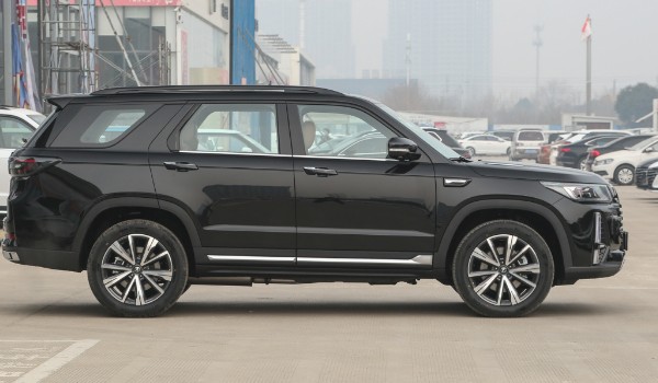 長(zhǎng)安cs95分期首付月供多少錢 分期首付5萬(wàn)(36期月供3677元)