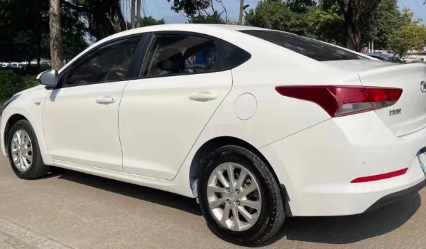 現(xiàn)代悅納油耗多少真實(shí)油耗 百公里油耗6.3L(油耗一公里4毛錢(qián))