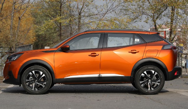 標(biāo)致2008分期首付多少錢 分期首付2萬(36期月供2084元)