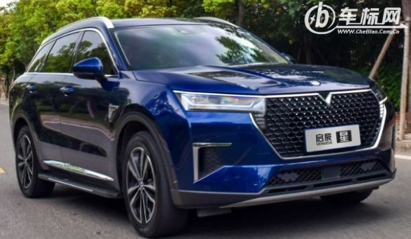 東風(fēng)日產(chǎn)啟辰星多少錢(qián)一輛 新車(chē)12萬(wàn)一輛(分期首付3萬(wàn))