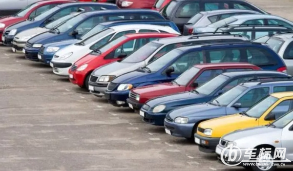 買二手車應(yīng)該注意哪些問(wèn)題 注意查看車況、手續(xù)、事故等問(wèn)題