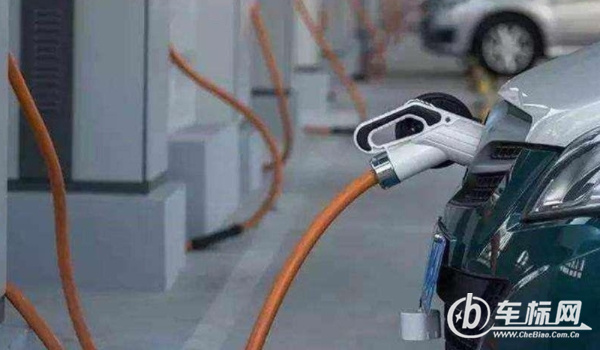 買(mǎi)電動(dòng)汽車(chē)好還是汽車(chē)好 南方使用電動(dòng)汽車(chē)好/北方使用燃油車(chē)好