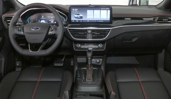 ?？怂蛊噧r格和圖片 新車售價11萬(二手價2萬)